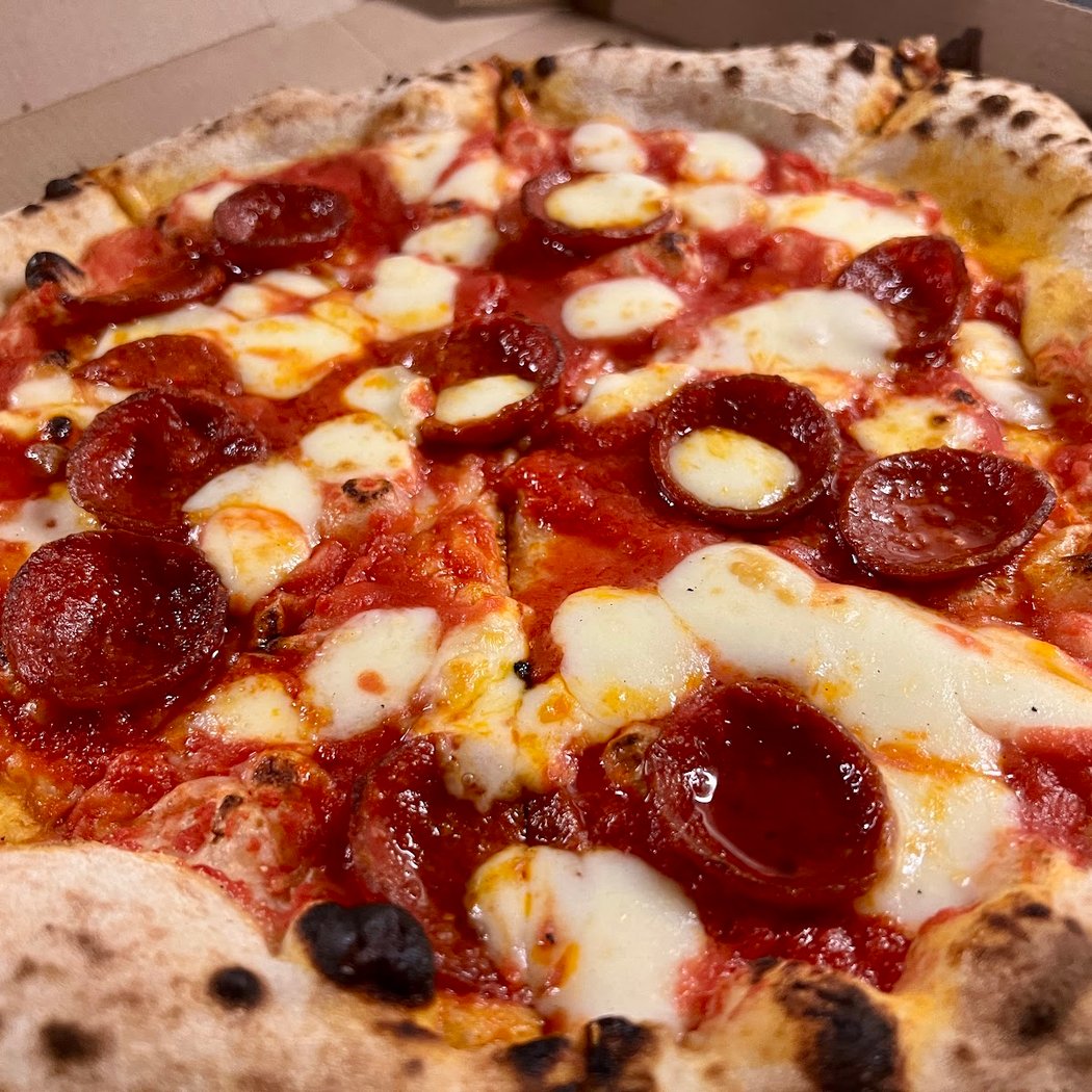Maila Pizza - au feu de bois 1